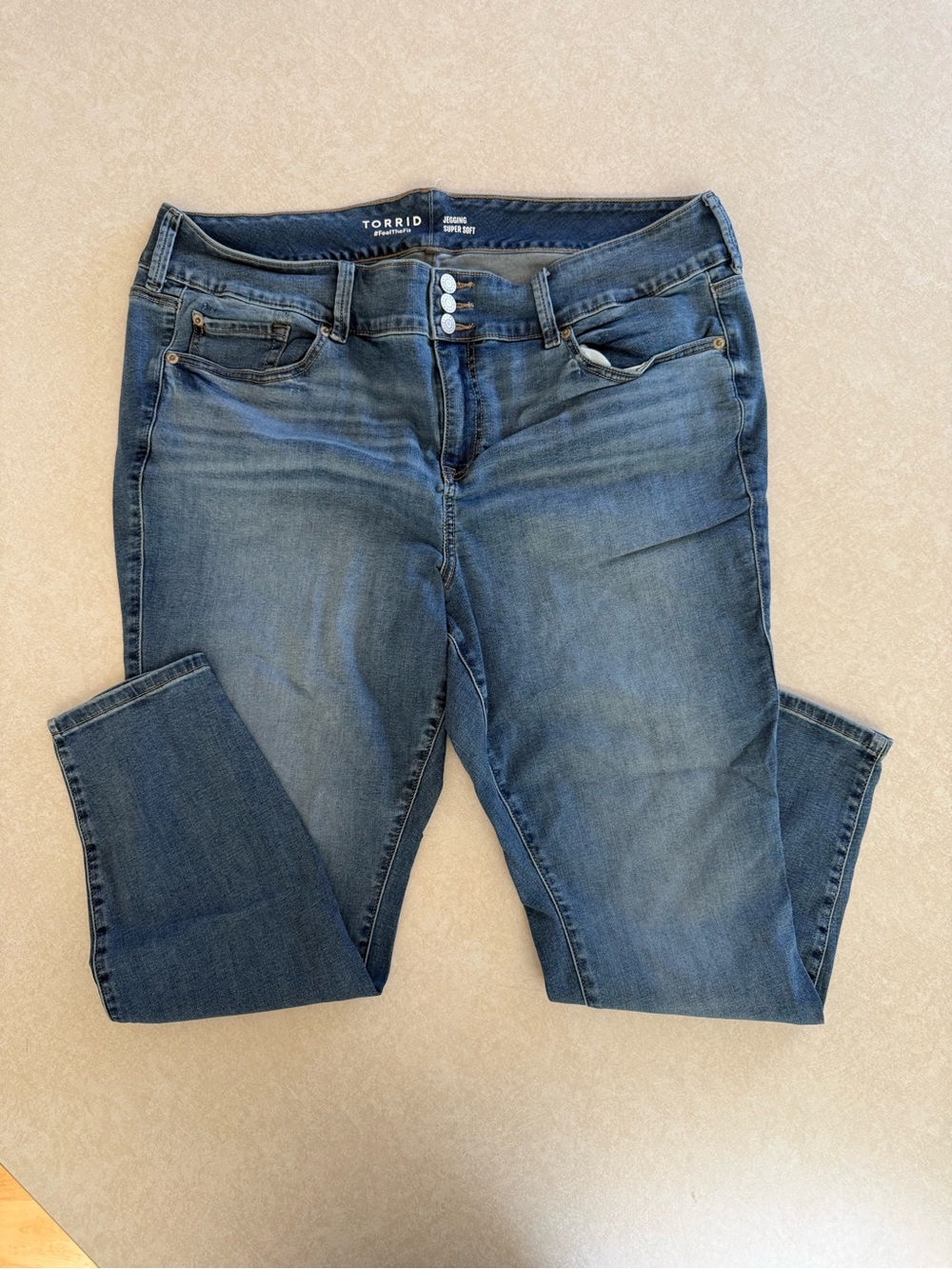 torrid 22S Dark Blue Skinny Stretch Jeans with Triple-Button Waist